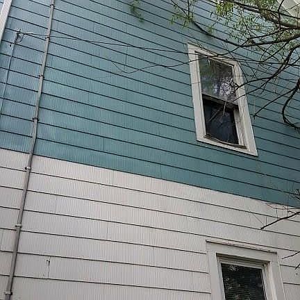 2nd image of 382 E Utica St