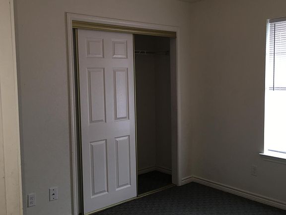 5th image of 507 N Gilmer St #A-b