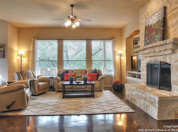 4th image of 1050 Bridlewood
