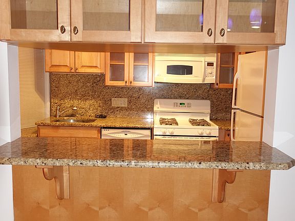 5th image of 33 62nd St APT 2A