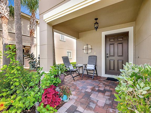 3rd image of 2603 SW Marshfield Court