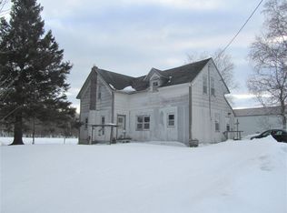 N8091 Maplewood Rd, Wittenberg, WI 54499