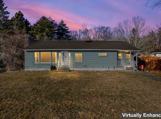 317 Sanford Rd, Wells, ME 04090