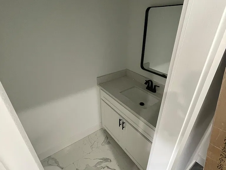 4 Ampthill Ln — Photo 2