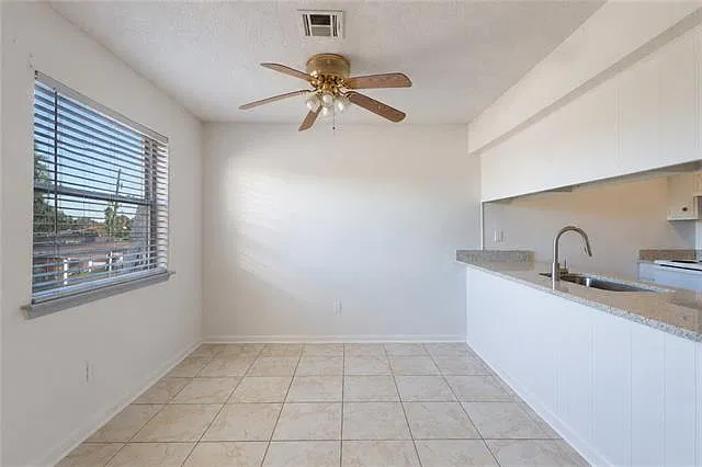 2524 Pecan Dr — Photo 4