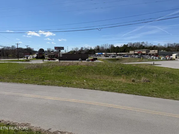 402 S Broad St, New Tazewell, TN 37825