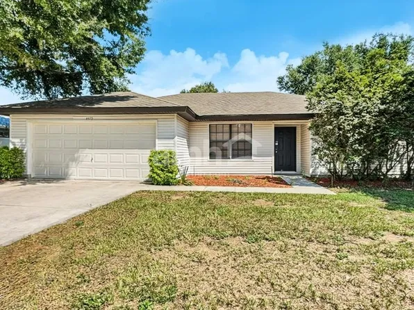 4975 Marsh Harbor Dr, Tavares, FL 32778