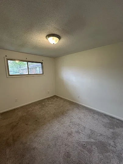 515 South Coventry Drive New - 1 — Photo 2