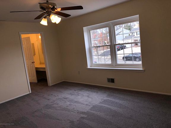 3rd image of 757 Americana Ct