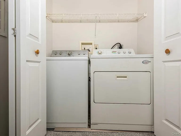 52 Schenck Ave — Photo 25