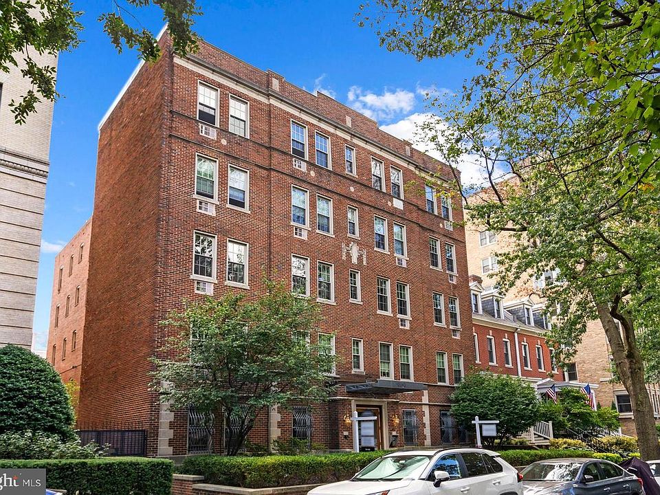 1st image of 2010 Kalorama Rd NW APT 306