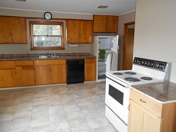 5th image of 342 Chippewa Ave