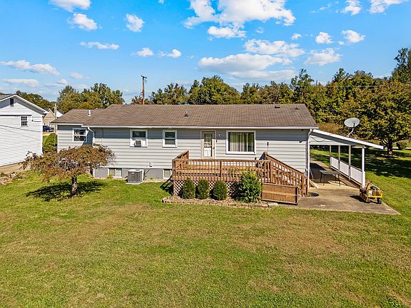3rd image of 6454 Douthat Ln #56