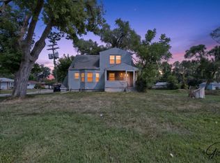 22107 Fifteen Mile Rd, Clinton Township, MI 48035