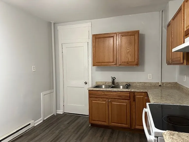 2609 N 6th St — Photo 5