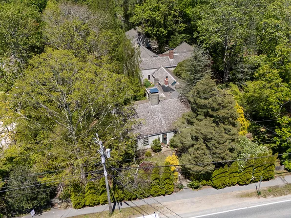 162 Rt. 6A, Yarmouth Port, MA 02675