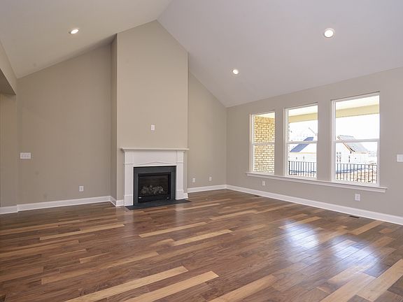 5th image of 1027 Wadeslea Dr Lot 83