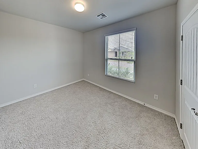 2516 Caden Ct — Photo 13