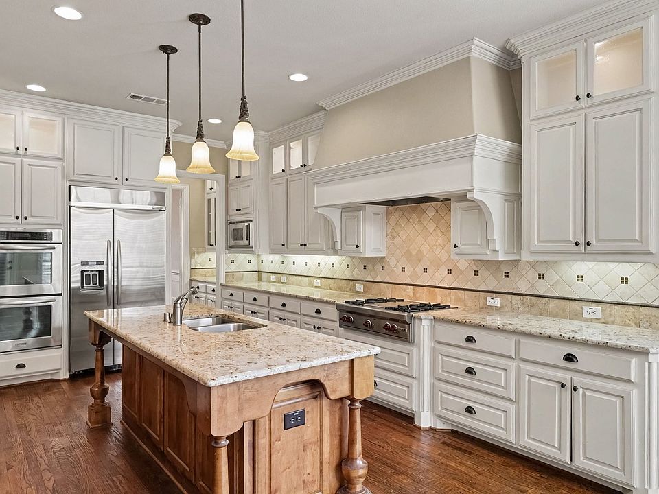 1st image of 408 Blue Ridge Ct