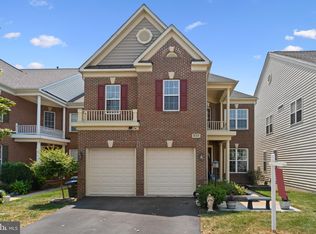 8163 Gilroy Dr, Lorton, VA 22079