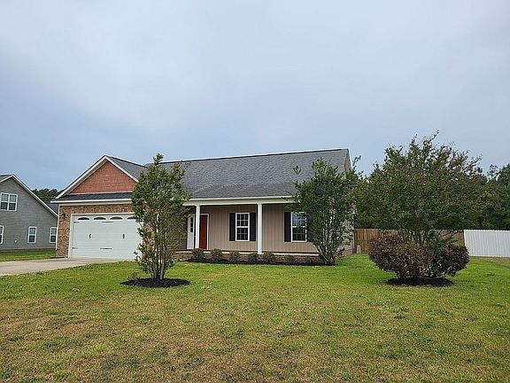 2nd image of 340 Oakridge Dr