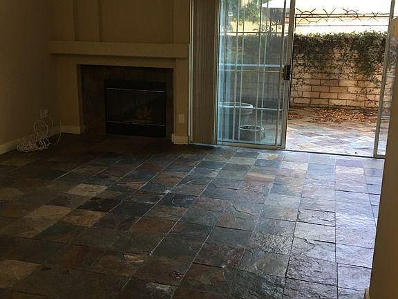 4th image of 2104 Los Feliz Dr