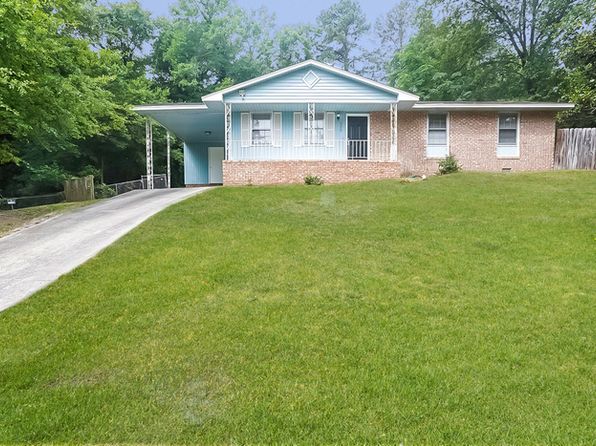 2353 Pinewood Ct