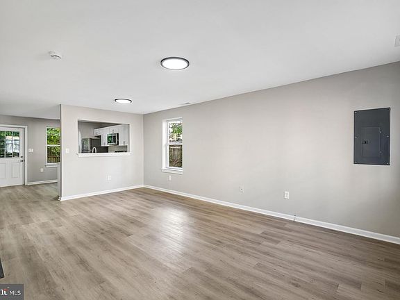 3rd image of 2242 Latona St