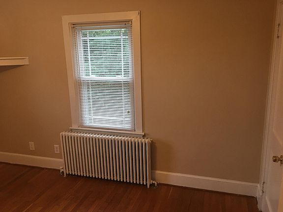 4th image of 1300 William St