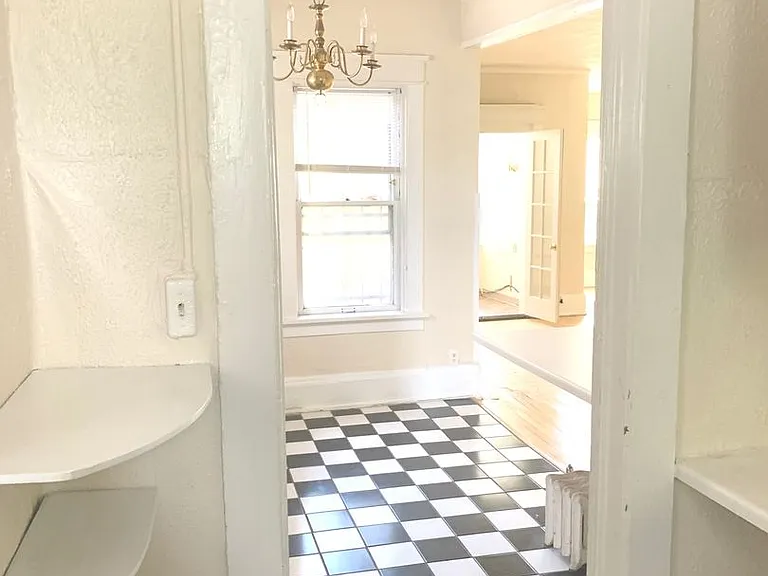 The Mansion — Photo 3