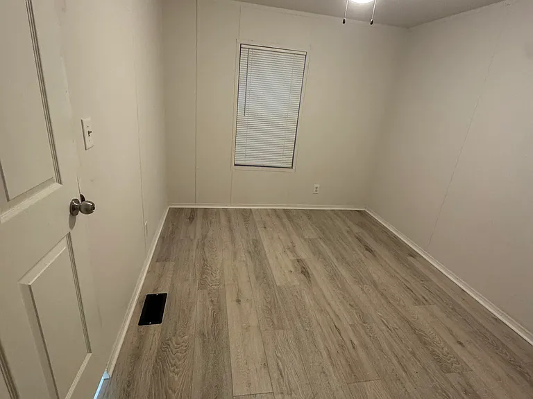 1020 Red Cloud Dr — Photo 8