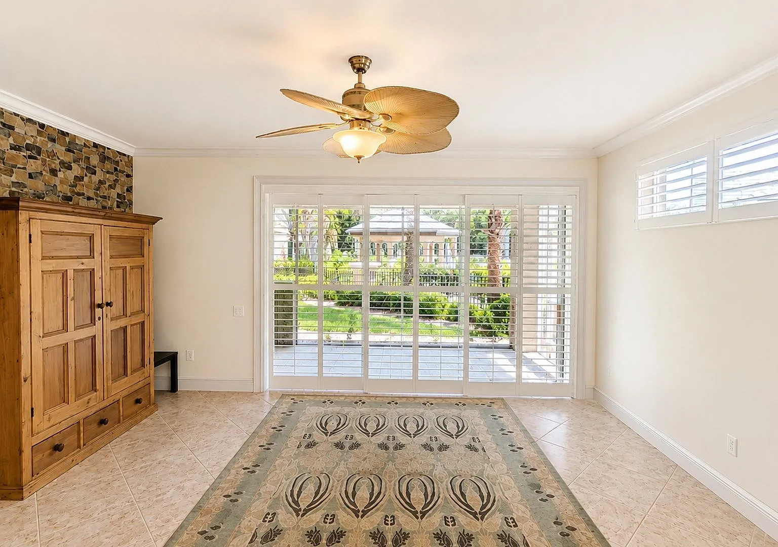 Annual unfurnished 3/2 villa in the Moorings at Edgewater — Photo 4