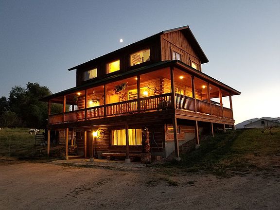 3rd image of 298 Wilcox Ln