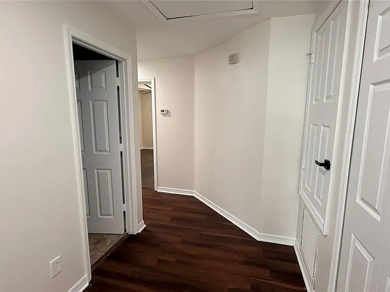 2568 Aventurine St — Photo 32