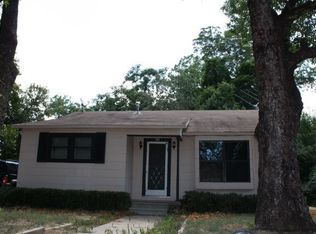 382 S Capitol St, Canton, TX 75103