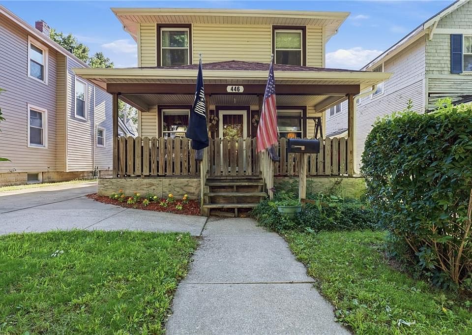 1st image of 446 N 16th St
