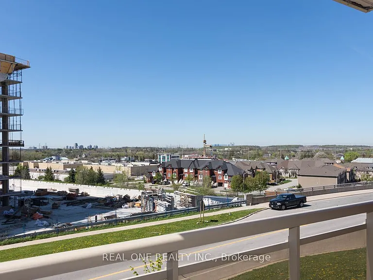 75 King William Cres #605 — Photo 11