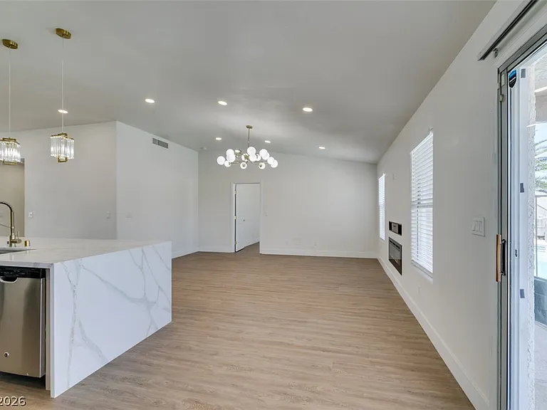 7824 Villa Finestra Dr — Photo 25