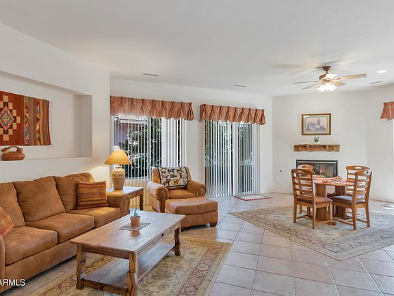 3rd image of 840 Crown Ridge Rd