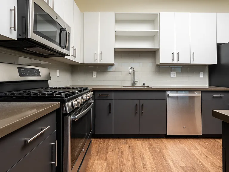 Imperial Hardware Lofts — Photo 14
