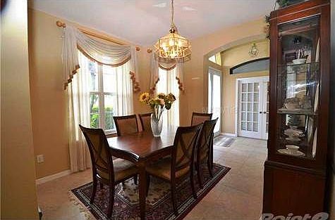 3rd image of 7007 Cohasset Cir
