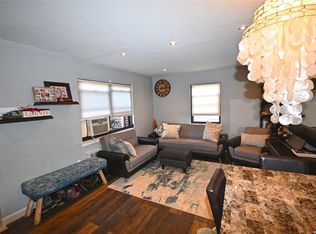 21934 75th Ave, Bayside, NY 11364