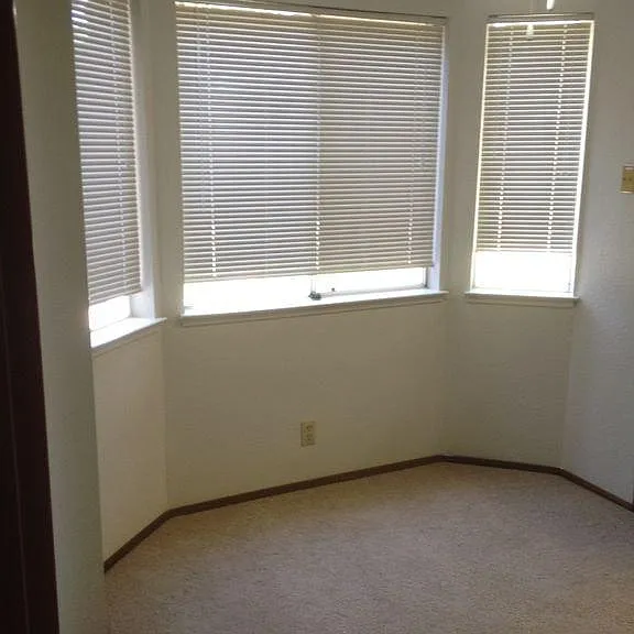 Dining nook