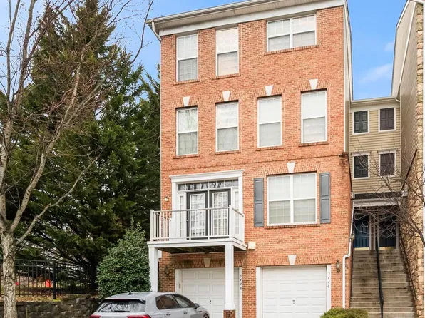 3446 Carriage Walk Ct #23B, Laurel, MD 20724
