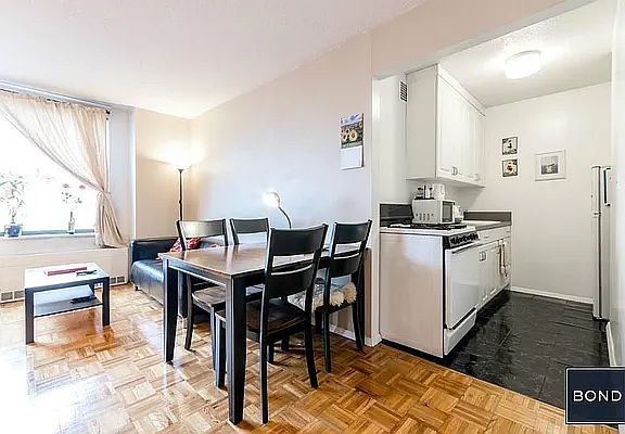 2nd image of 1623 3rd Ave APT 29B