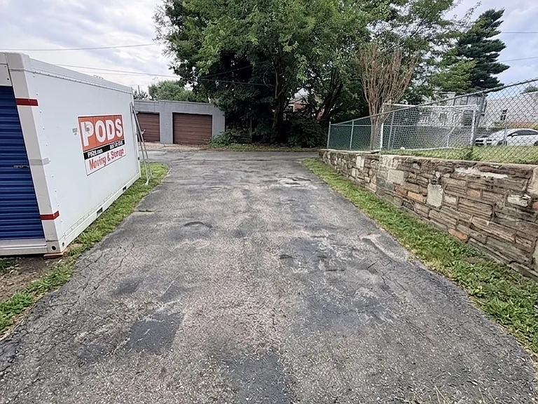 3522 Arthur St #B — Photo 8