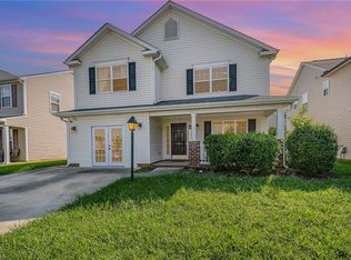 1214 Waterlyn Dr, Greensboro, NC 27405