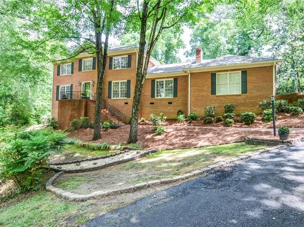 2144 Masonwood Cir, Snellville, GA 30078