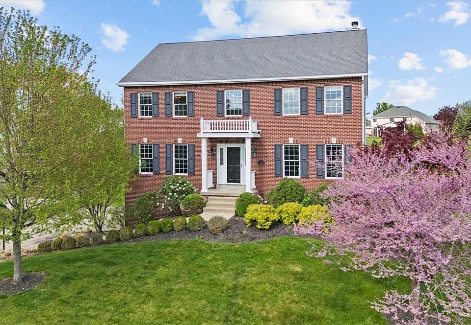 1st image of 114 Averys Way
