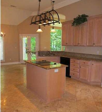 4th image of 6451 Bradford Blvd